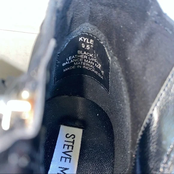 Steve Madden Kyle Nubuck Stacked Heel Black Ankle Boots NWOT - Picture 10 of 11